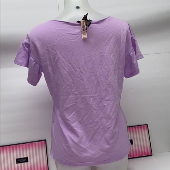 🔥Victoria Secret T-shirts New - Picture 4 of 4